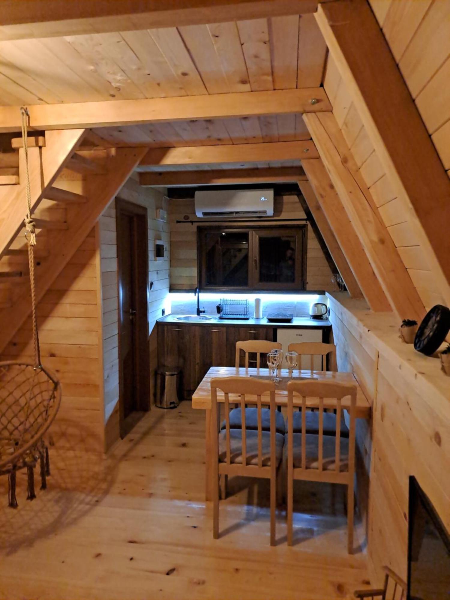Wooden Cottages Konak Savnik Экстерьер фото